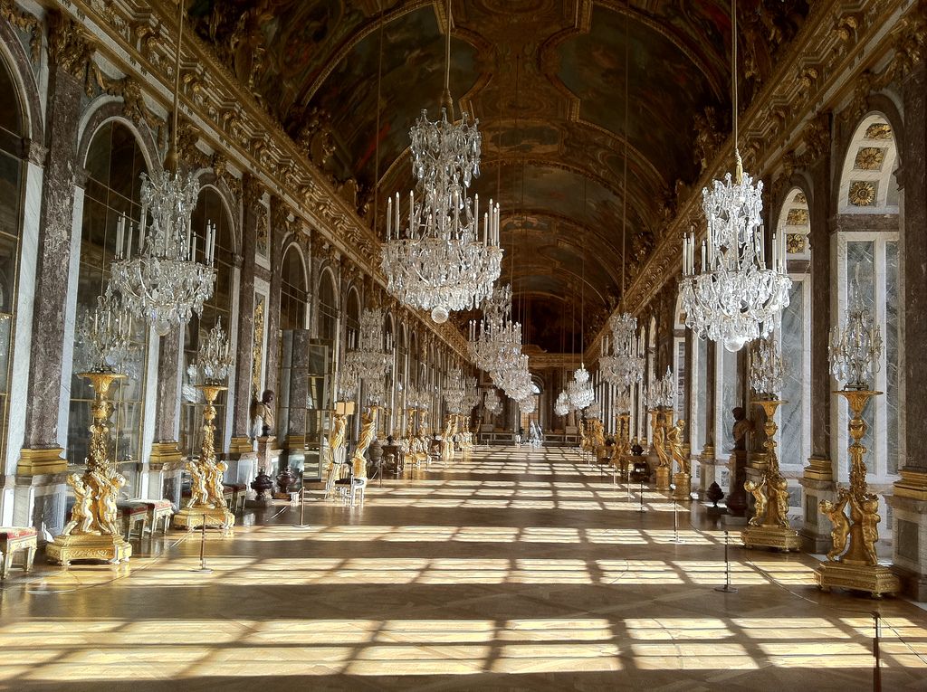 The Hall of Mirrors, Palace of